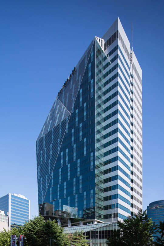 서울 중구 서울시청 인근에 위치한 센터플레이스빌딩. KB자산운용 제공.